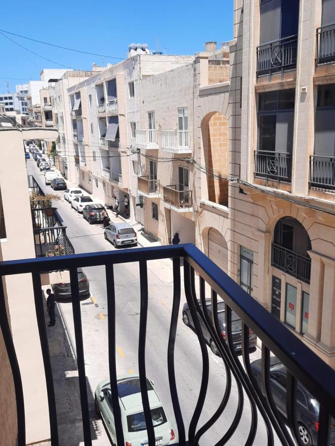 Malta Crown Guesthouse Saint Julian's Luaran gambar