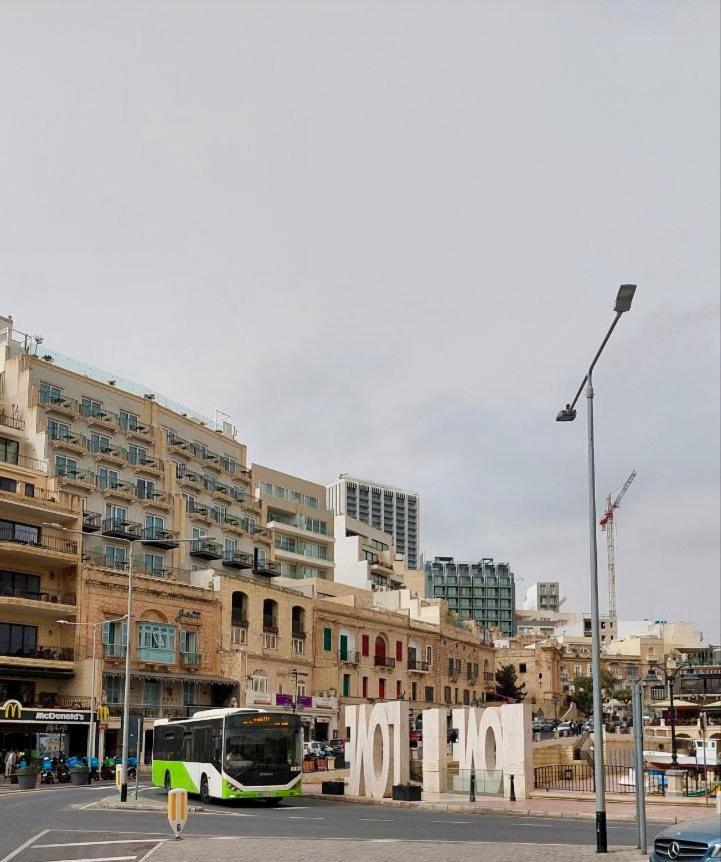 Malta Crown Guesthouse Saint Julian's Luaran gambar