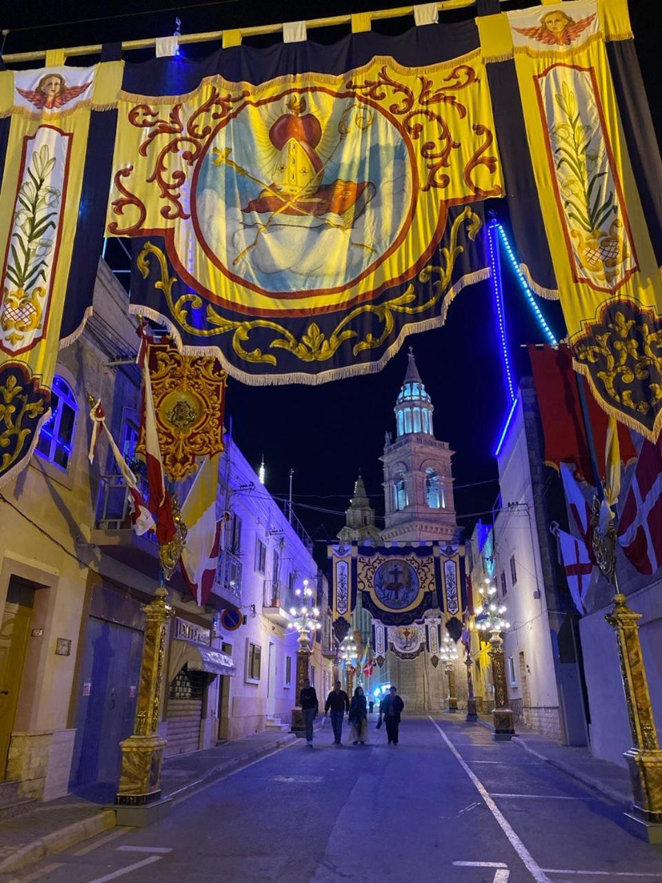 Malta Crown Guesthouse Saint Julian's Luaran gambar
