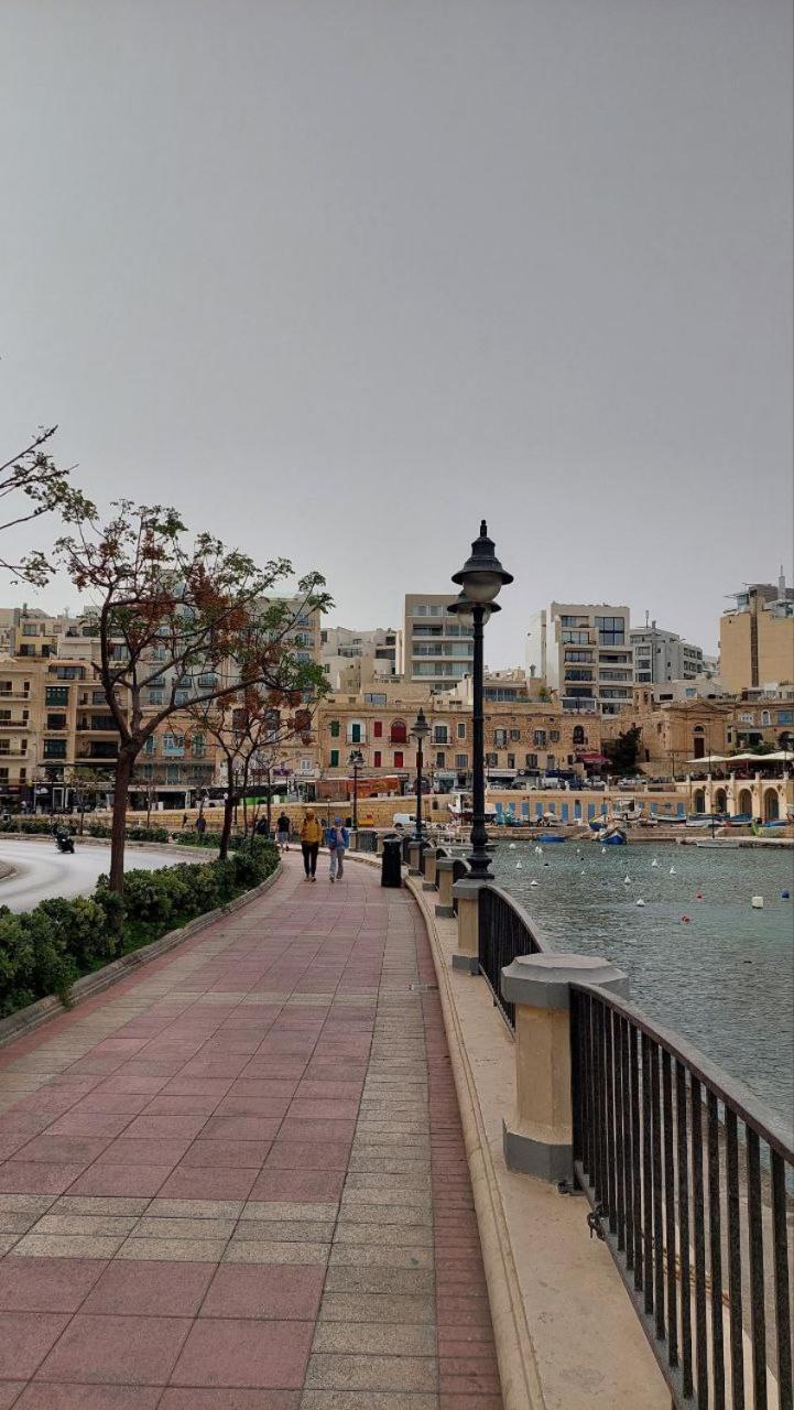 Malta Crown Guesthouse Saint Julian's Luaran gambar