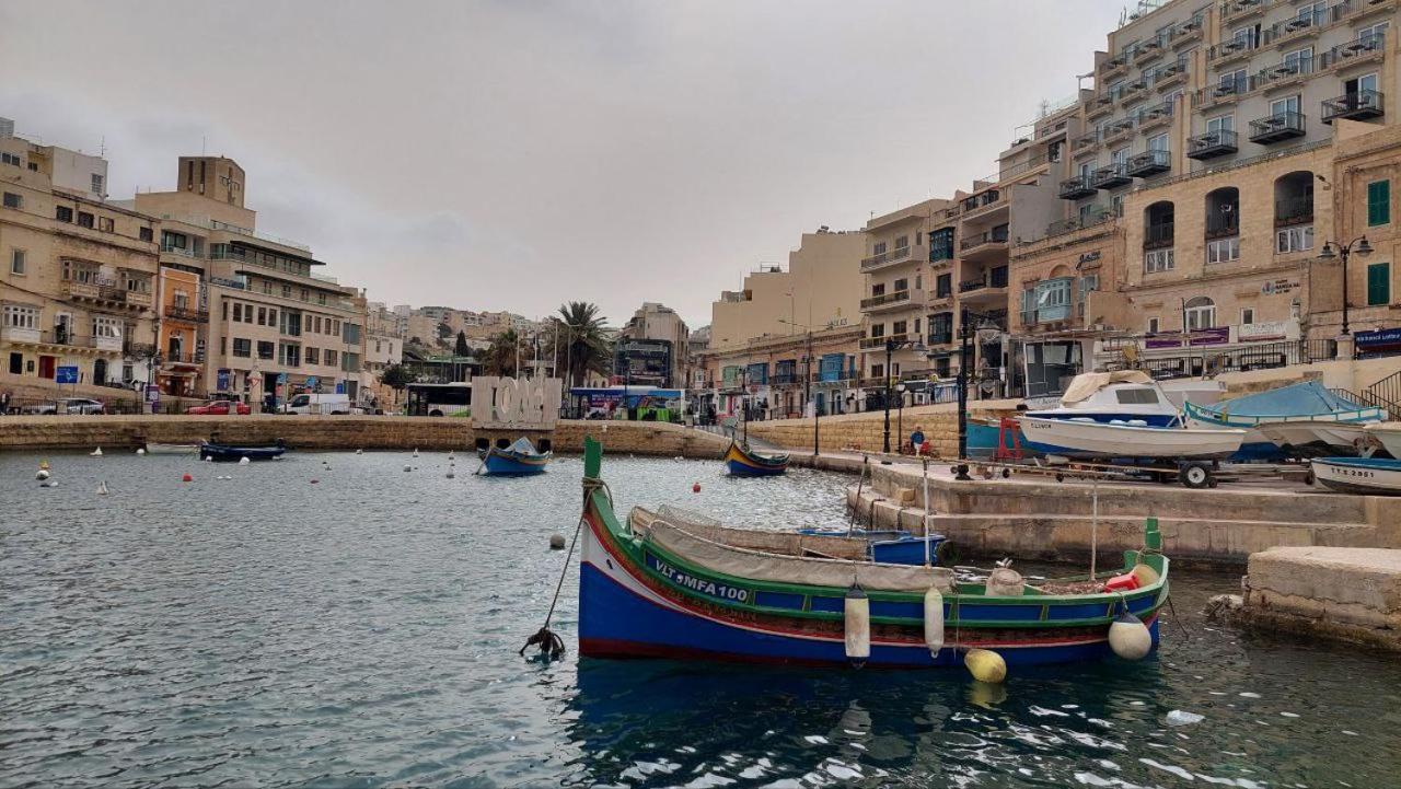 Malta Crown Guesthouse Saint Julian's Luaran gambar