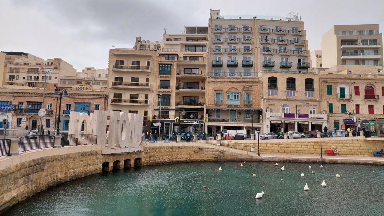 Malta Crown Guesthouse Saint Julian's Luaran gambar